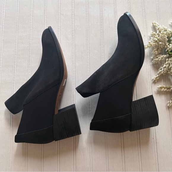 Eileen Fisher~Bayo Black Tumbled Nubuck Leather Booties in size 11 - Picture 9 of 12